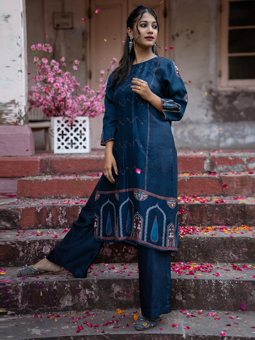 Mughal Door Art Kurta Set with Dupatta – Traditional Indian Ethnic Wear