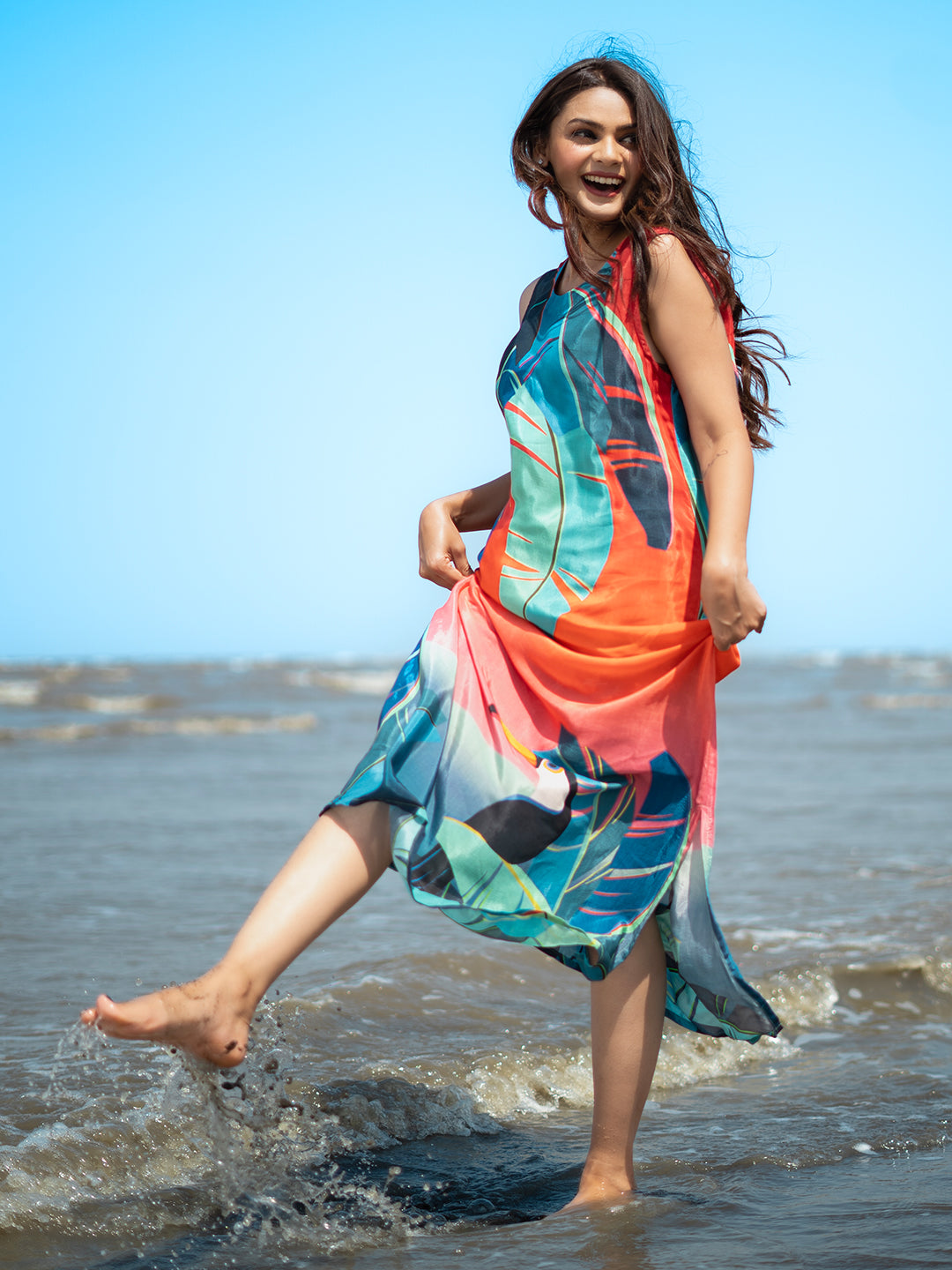Blue-Orange Abstract Print Muslin Crepe Sleeveless Dress – Perfect for Outings & Vacations