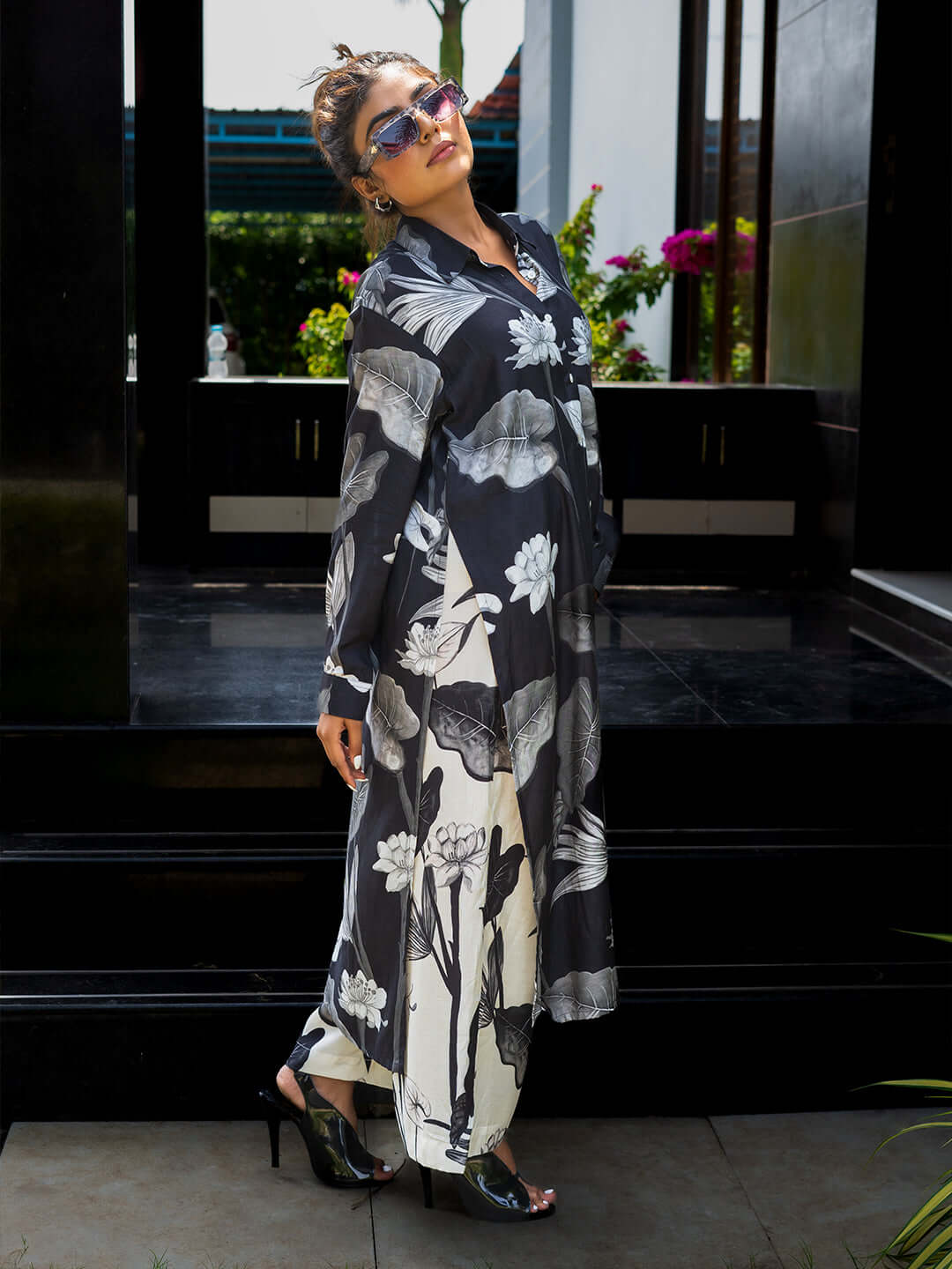 Stylish Black & White Lotus Floral Print Co-Ord Set – Festive Muslin with Shirt Collar