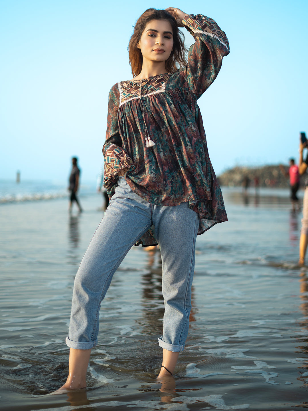 Multicolor Abstract Floral Print Muslin Kurta with V Neck and Puff Sleeves – Lace & Pendant Work