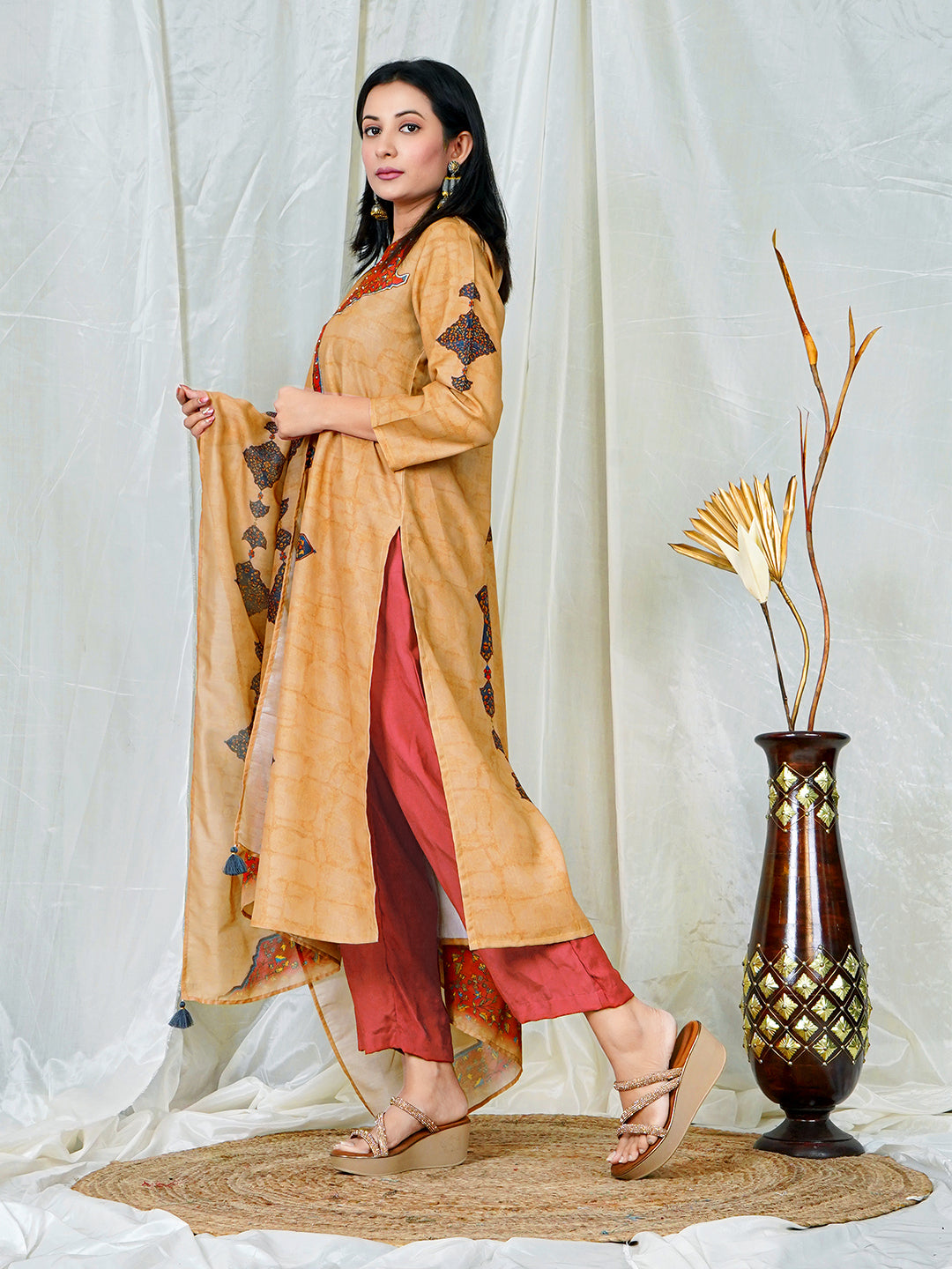Chiku Elegance – Rug Motif Kurta Set with Rust Pants & Printed Dupatta 3-Piece Set