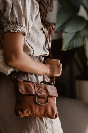 Asta - The Shoulder Handbag -Cognac & Dark Brown Kompanero
